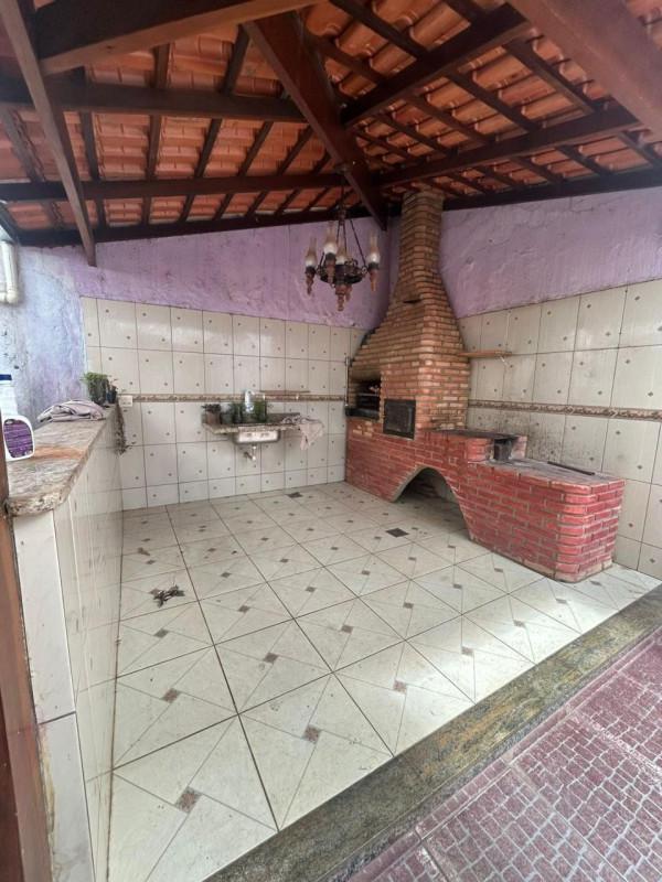 Casa, Nações Unidas, 5 Quartos, 0 Vaga, 4 Suítes