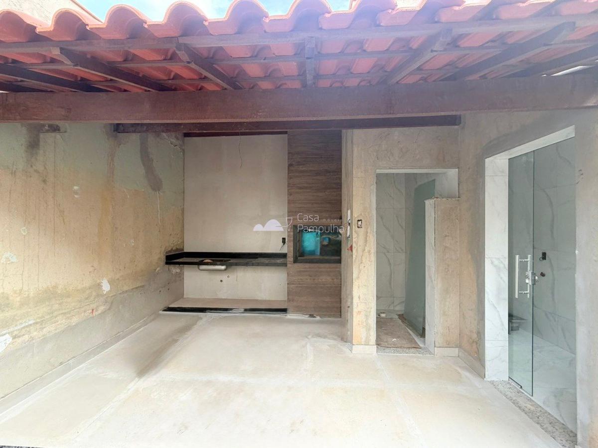 Casa, Santa Mônica, 3 Quartos, 3 Vagas, 1 Suíte