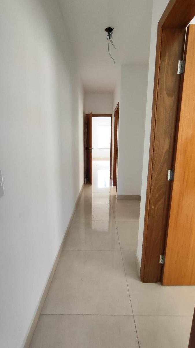 Casa, Vale das Orquídeas, 3 Quartos, 2 Vagas, 1 Suíte