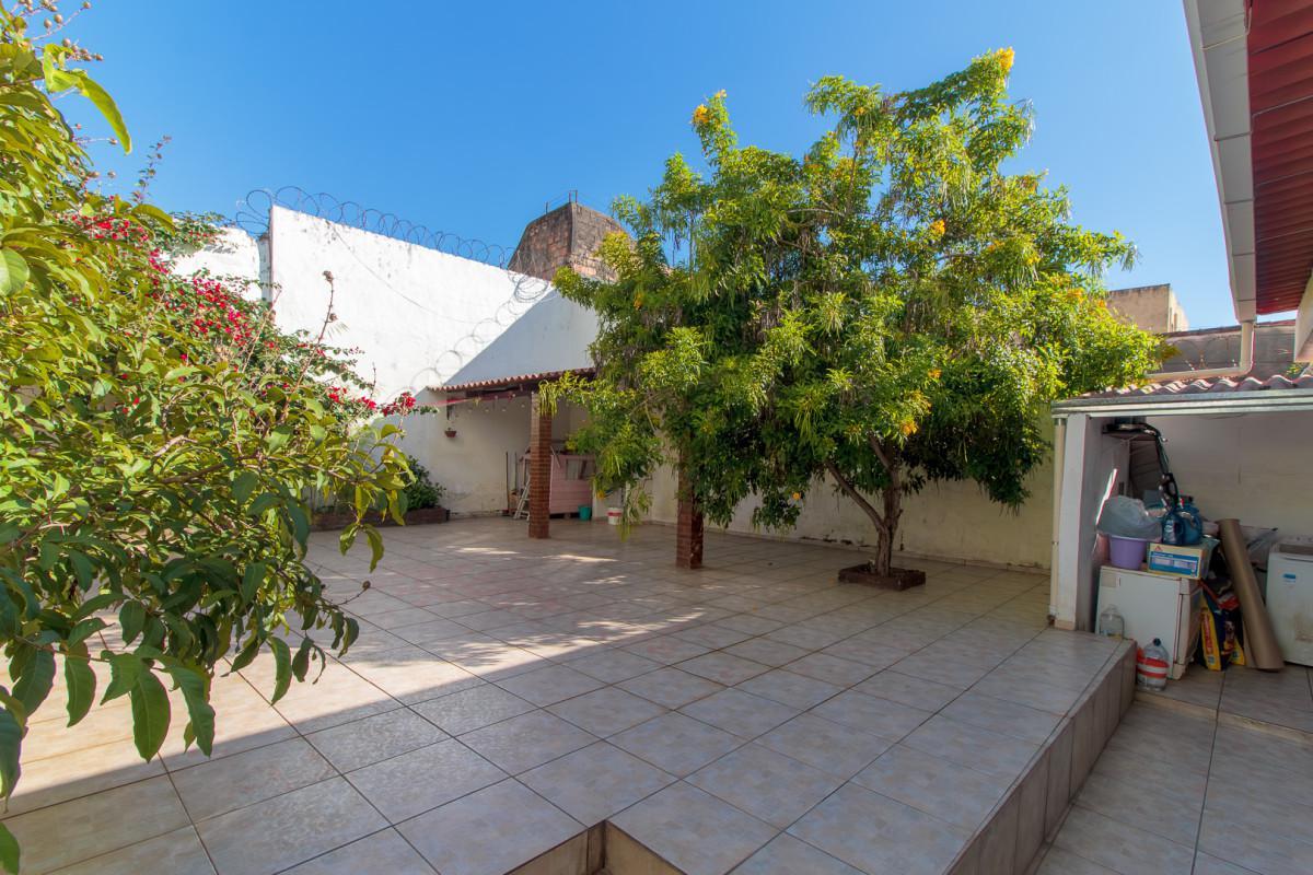 Casa, Carlos Prates, 4 Quartos, 2 Vagas, 1 Suíte