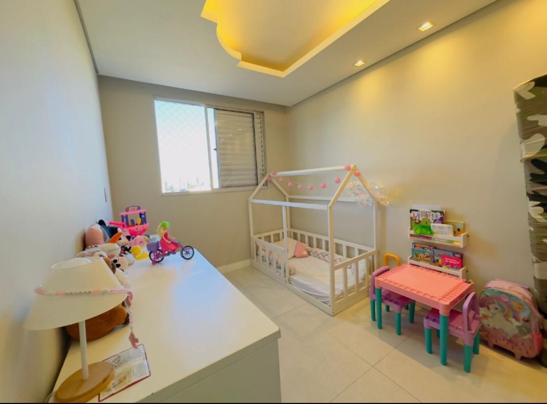 Apartamento, Castelo, 3 Quartos, 2 Vagas, 1 Suíte