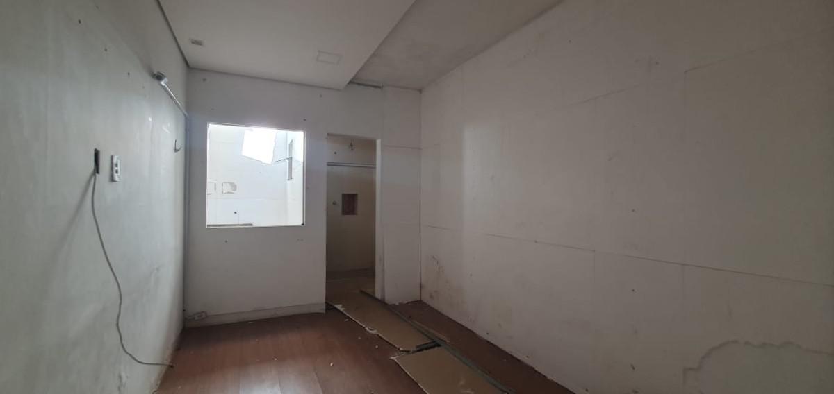 Casa Comercial, Pindorama, 2 Quartos, 0 Vaga, 1 Suíte