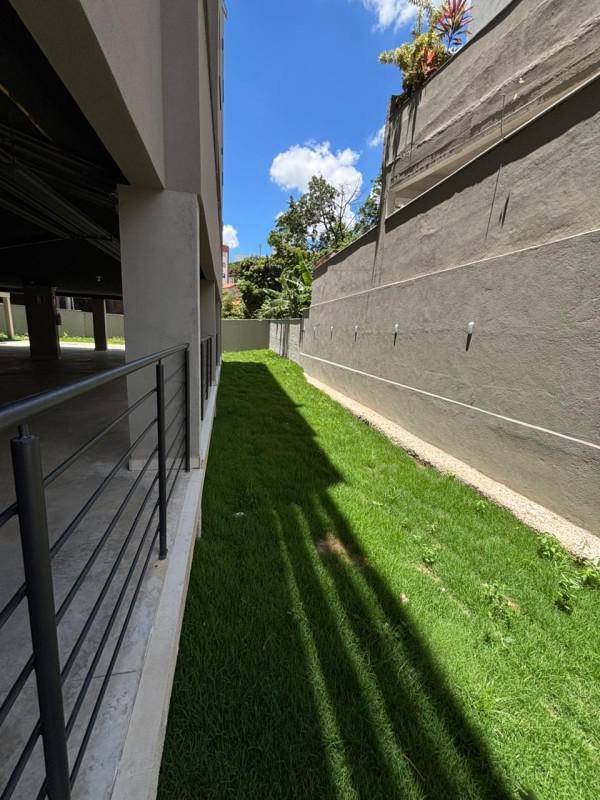 Apartamento, Sagrada Família, 3 Quartos, 2 Vagas, 1 Suíte