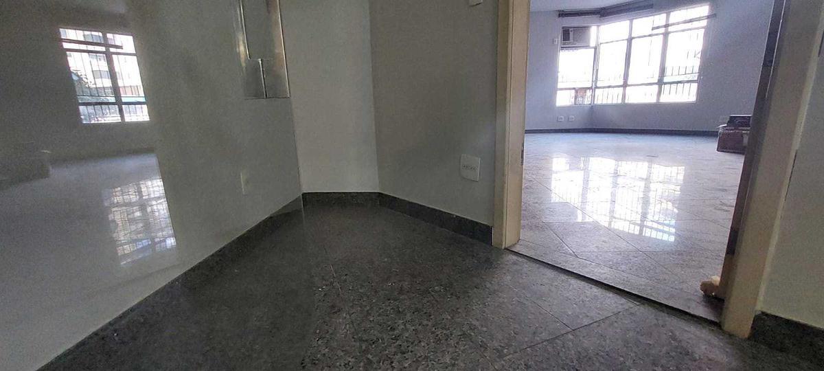 Sala, Santo Antônio, 0 Quarto, 1 Vaga