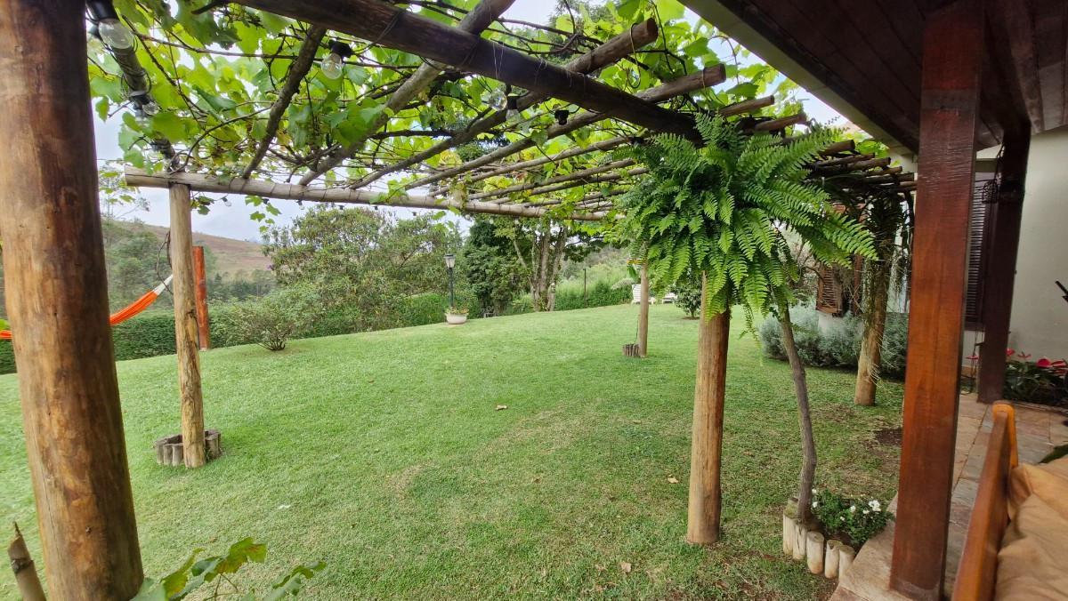 Casa, Estancia Estoril I, 4 Quartos, 10 Vagas, 2 Suítes