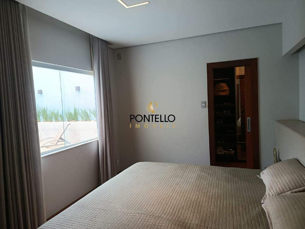 Casa, Mangabeiras, 4 Quartos, 4 Vagas, 1 Suíte