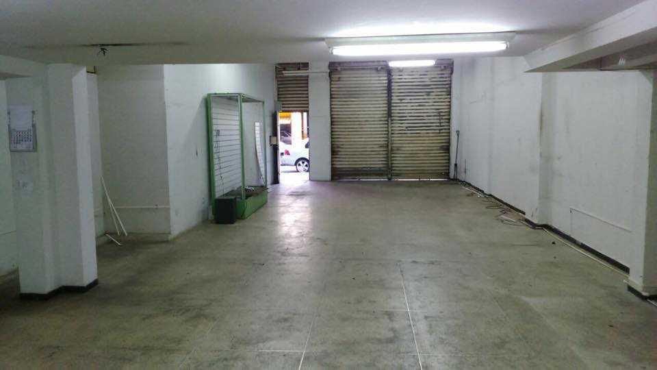 Andar, Centro, 0 Quarto, 0 Vaga