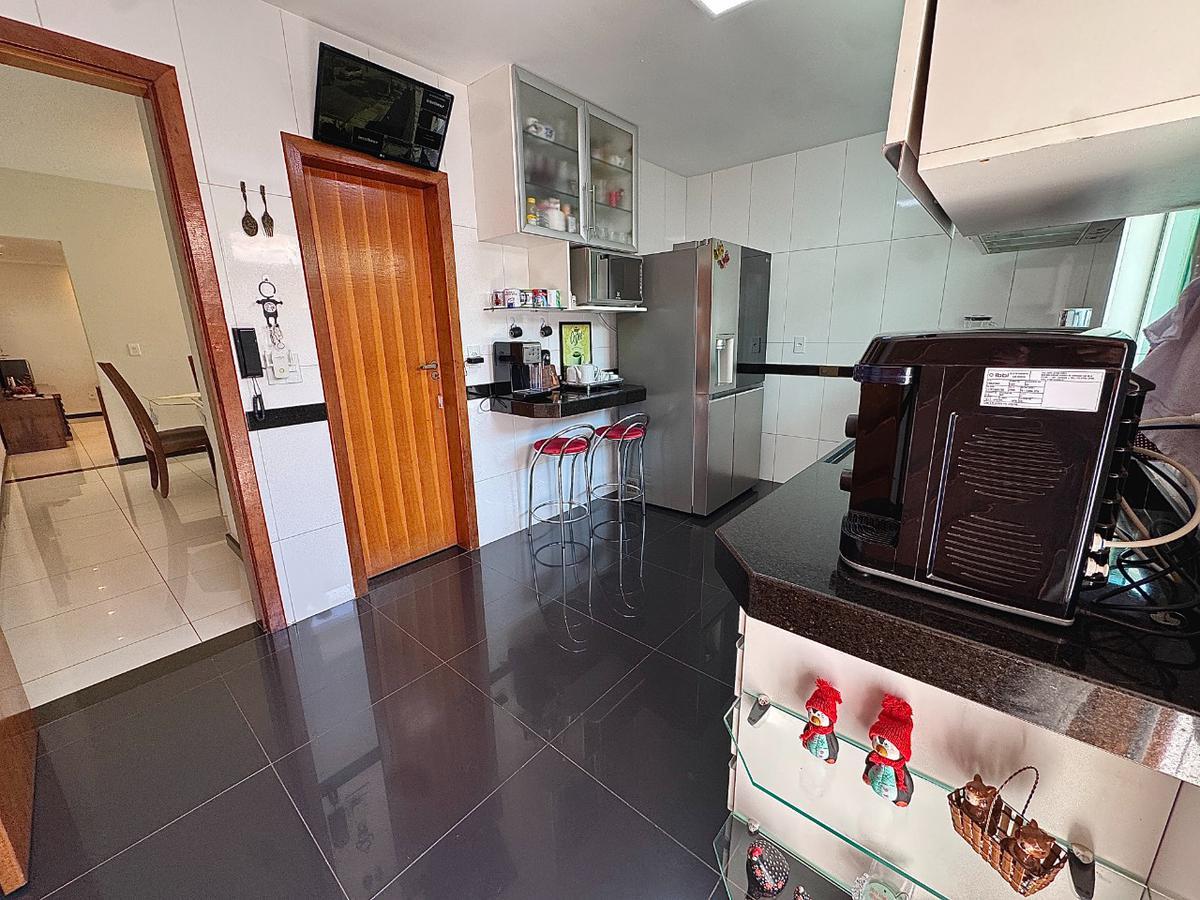 Casa, Santa Amélia, 3 Quartos, 4 Vagas, 1 Suíte