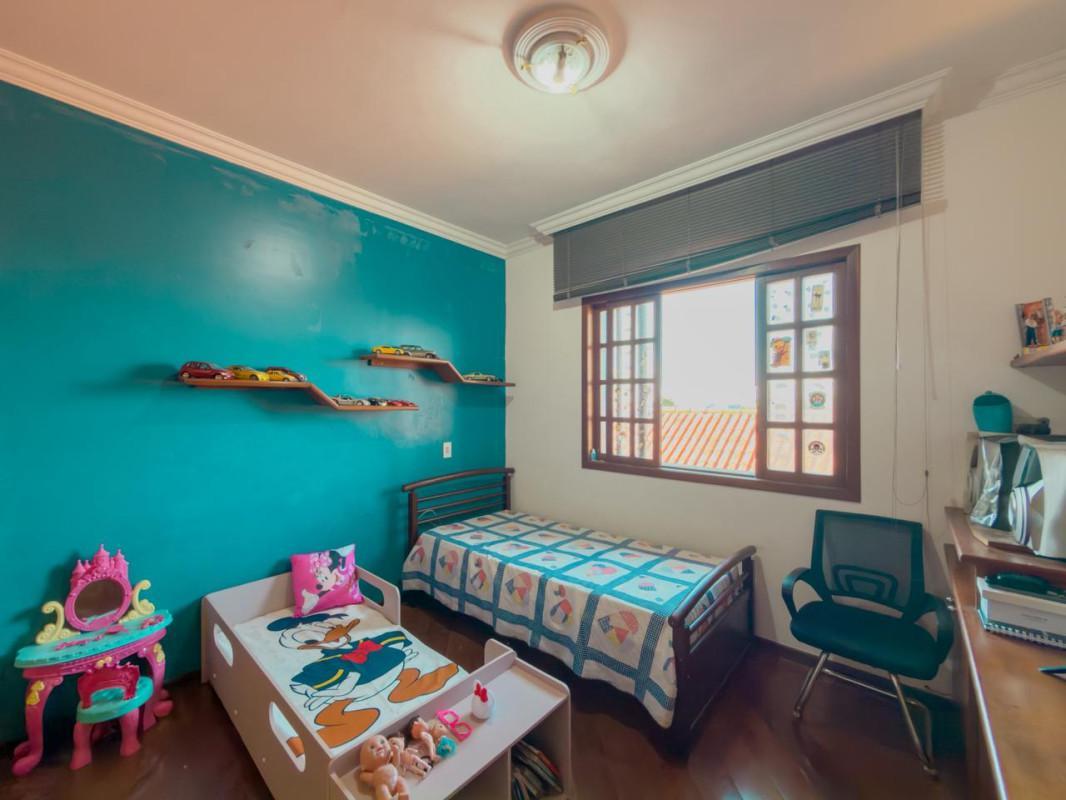 Casa, Alto dos Pinheiros, 4 Quartos, 4 Vagas, 1 Suíte