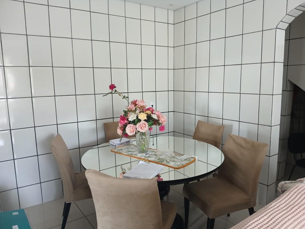 Casa, Jardim Guanabara, 4 Quartos, 8 Vagas, 3 Suítes