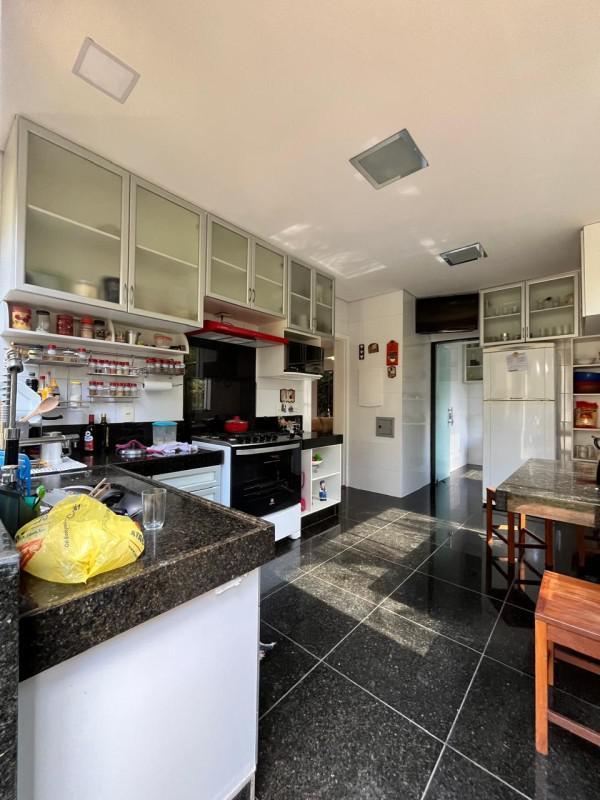 Casa, Serra dos Bandeirantes, 3 Quartos, 4 Vagas, 1 Suíte