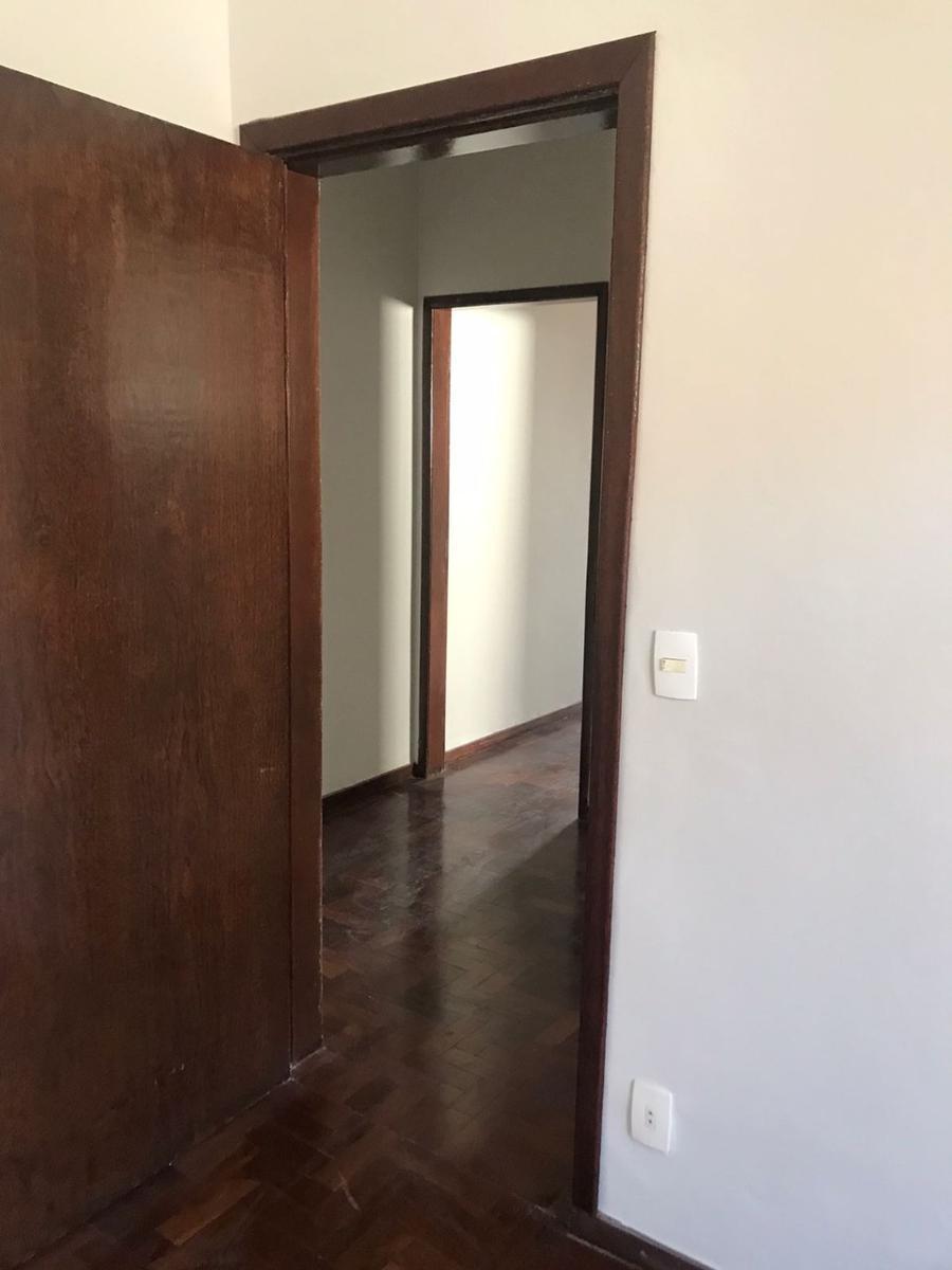 Casa, Santa Branca, 4 Quartos, 4 Vagas, 2 Suítes
