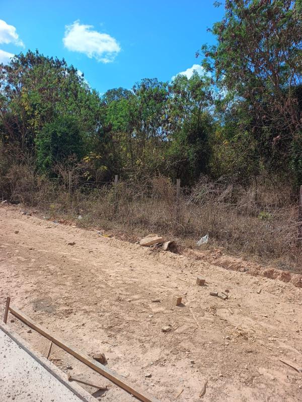 Lote, Parque Maracanã, 0 Quarto, 0 Vaga