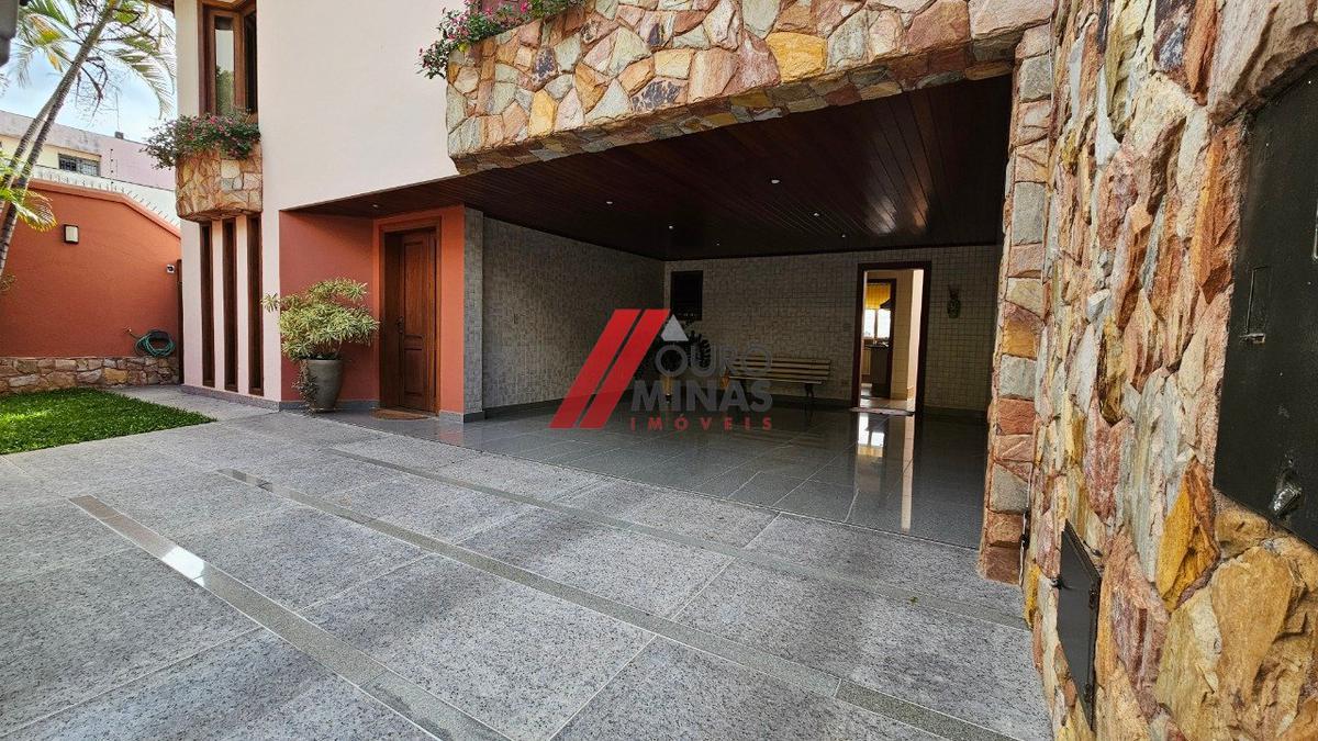 Casa, São Lucas, 4 Quartos, 3 Vagas, 1 Suíte