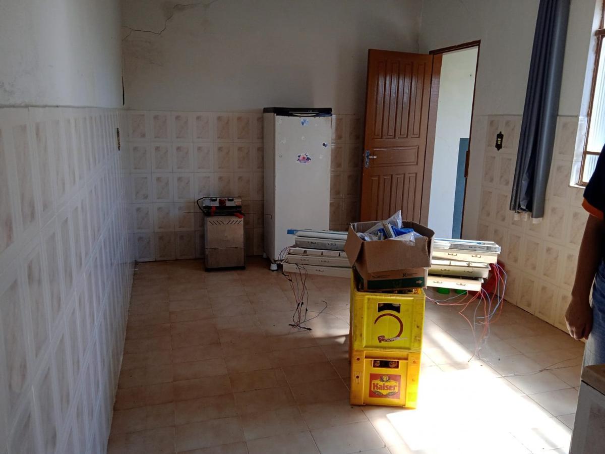 Andar, Centro, 0 Quarto, 0 Vaga