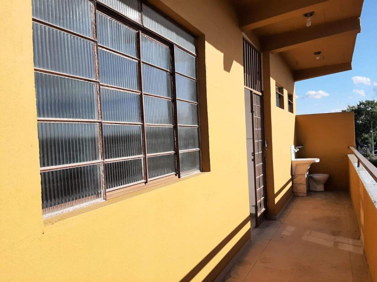 Sala, Nossa Senhora das Graças, 0 Quarto, 4 Vagas