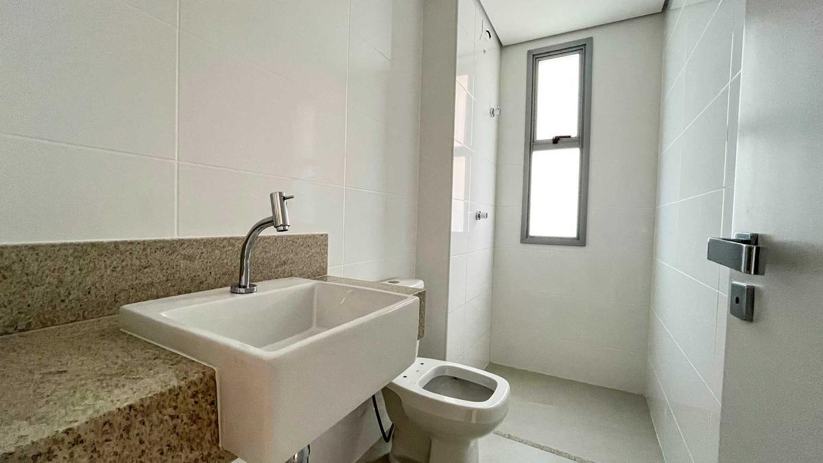 Apartamento, Sagrada Família, 3 Quartos, 2 Vagas, 1 Suíte