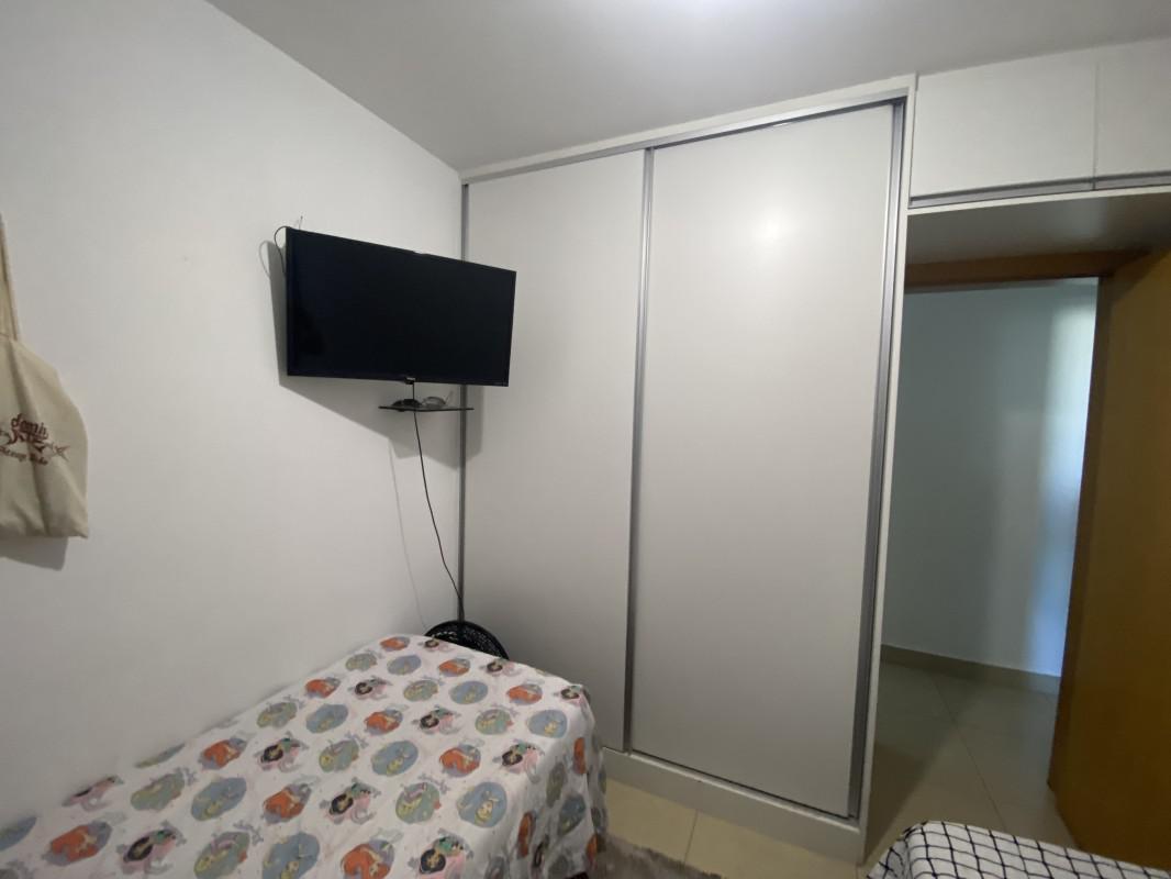 Apartamento, Sagrada Família, 2 Quartos, 1 Vaga, 1 Suíte