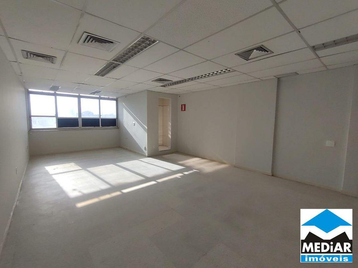 Sala, Centro, 0 Quarto, 0 Vaga