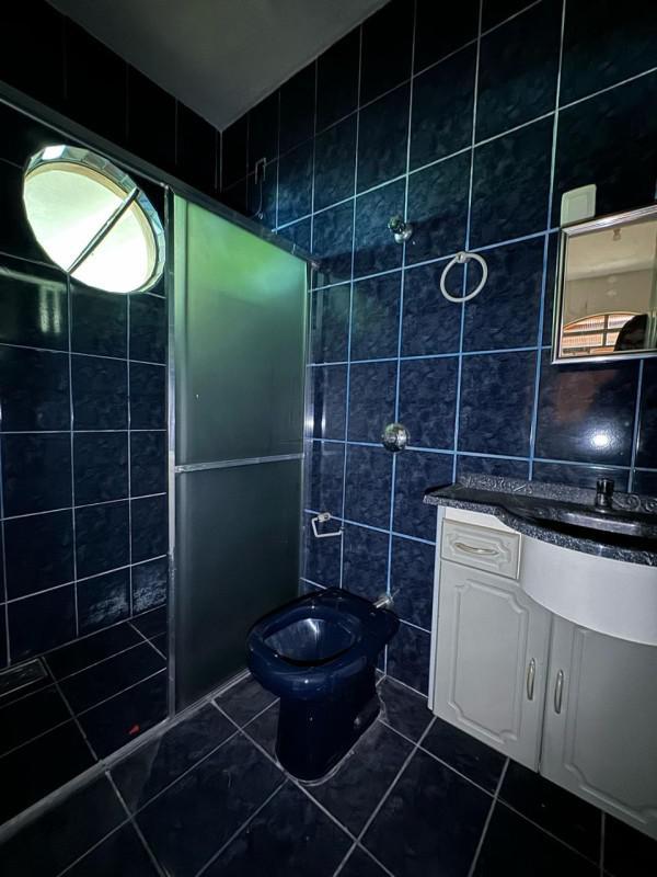 Casa, Petrópolis (barreiro), 4 Quartos, 3 Vagas, 2 Suítes