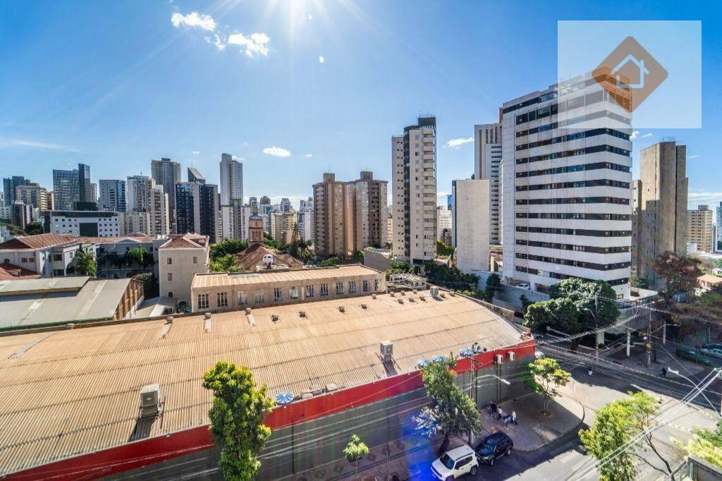 Apartamento, Funcionários, 4 Quartos, 2 Vagas, 1 Suíte