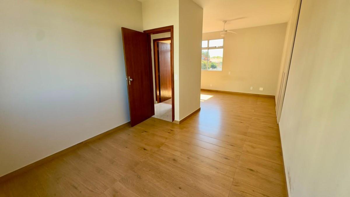 Cobertura, Minas Brasil, 4 Quartos, 2 Vagas, 2 Suítes