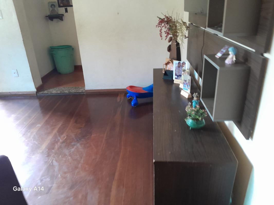 Casa, Maria Helena, 3 Quartos, 2 Vagas, 1 Suíte