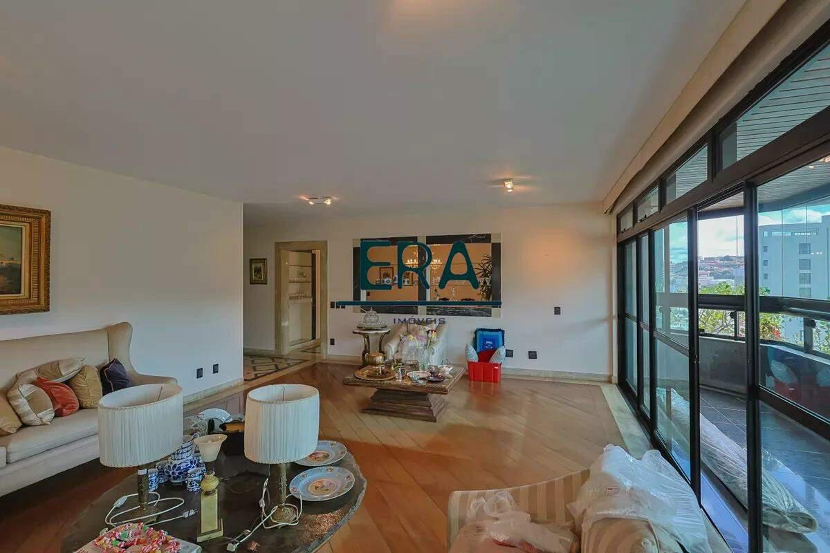 Apartamento, Serra, 4 Quartos, 5 Vagas, 2 Suítes