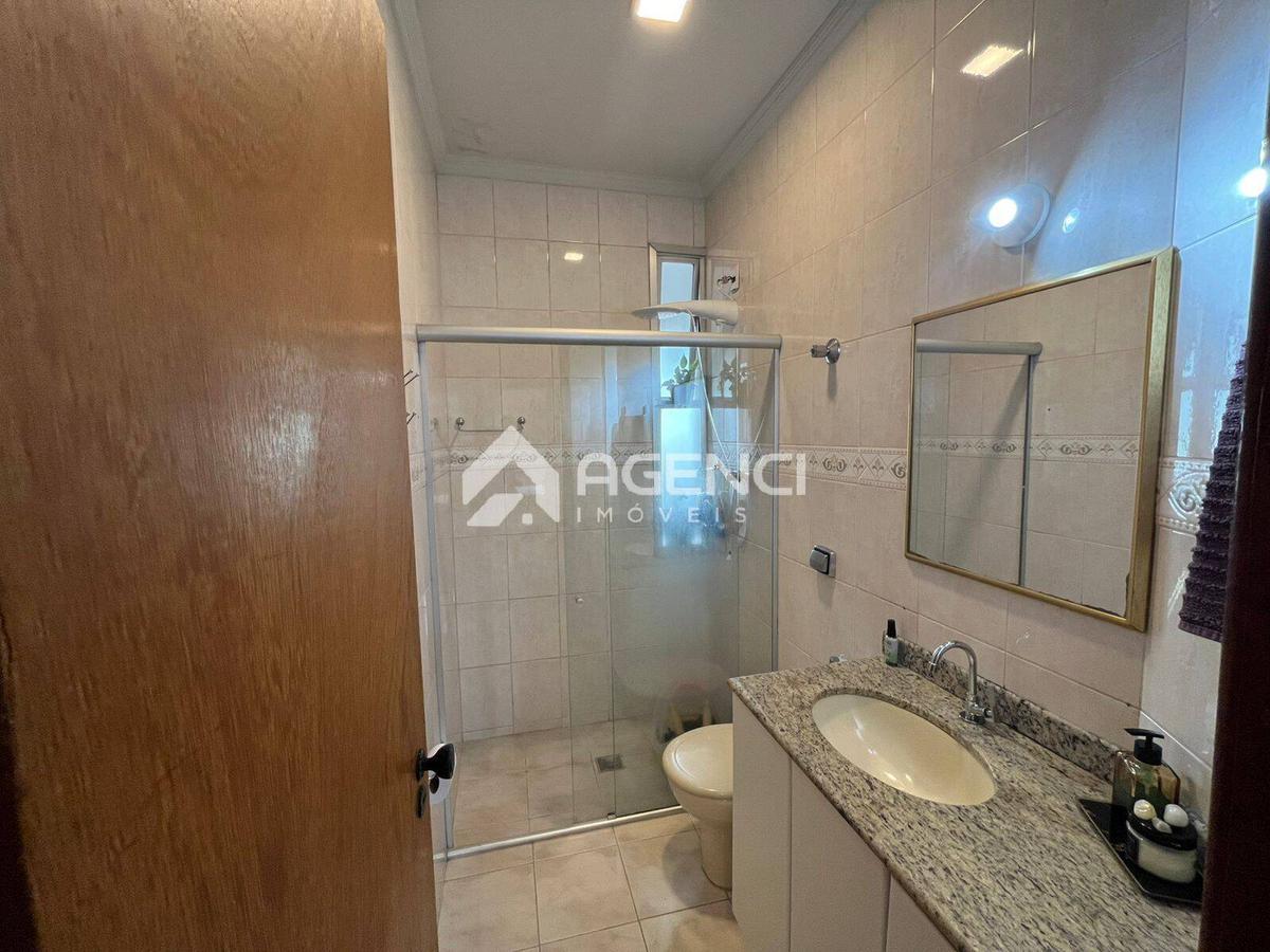 Apartamento, Padre Eustáquio, 3 Quartos, 0 Vaga, 1 Suíte