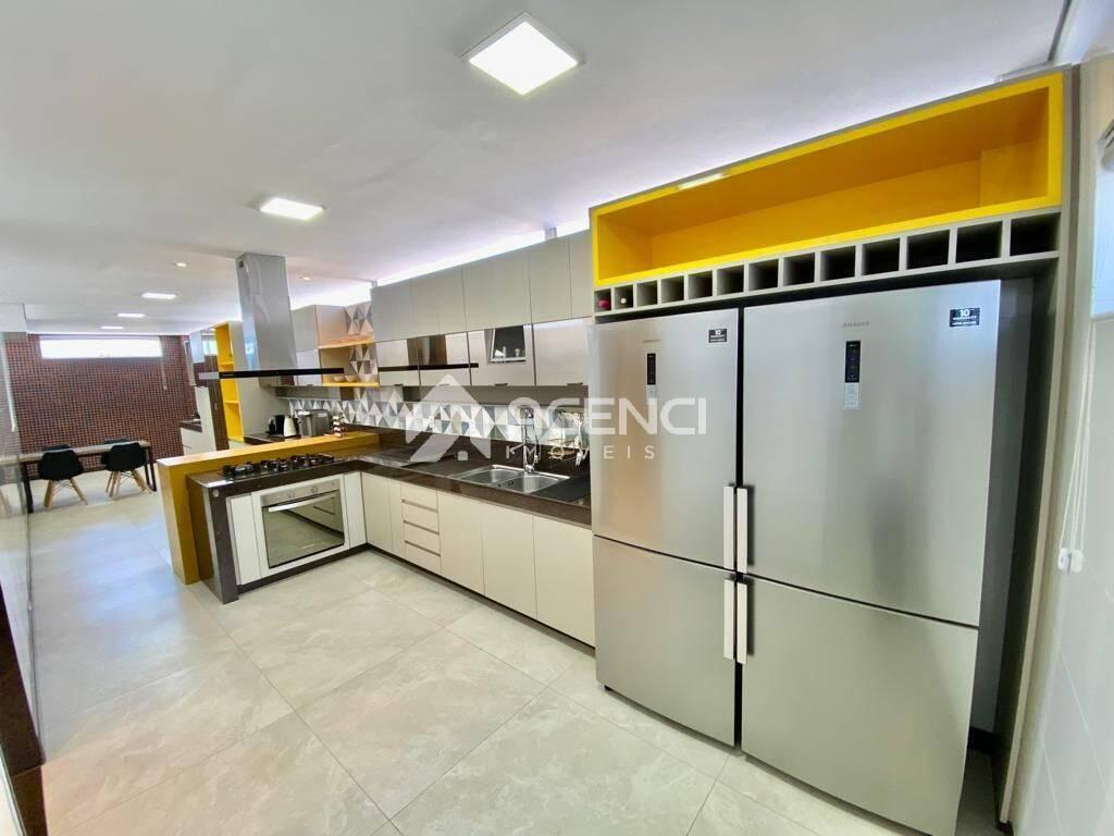 Apartamento, Cabral, 4 Quartos, 0 Vaga, 2 Suítes