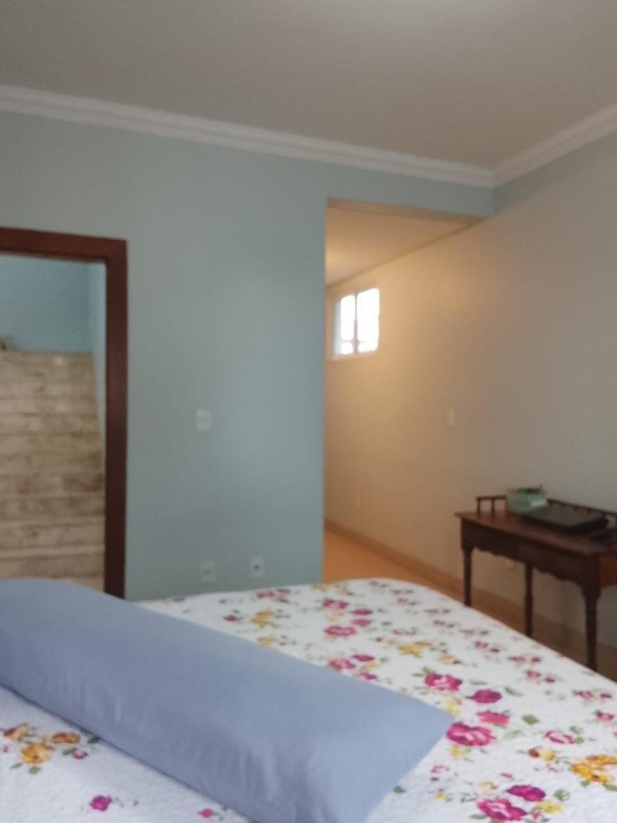 Casa, Trevo, 7 Quartos, 8 Vagas, 3 Suítes