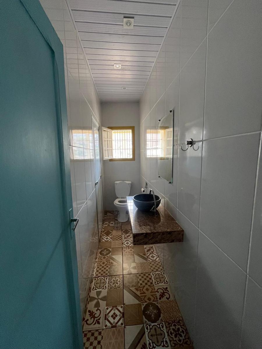 Casa, Centro, 5 Quartos, 0 Vaga, 1 Suíte