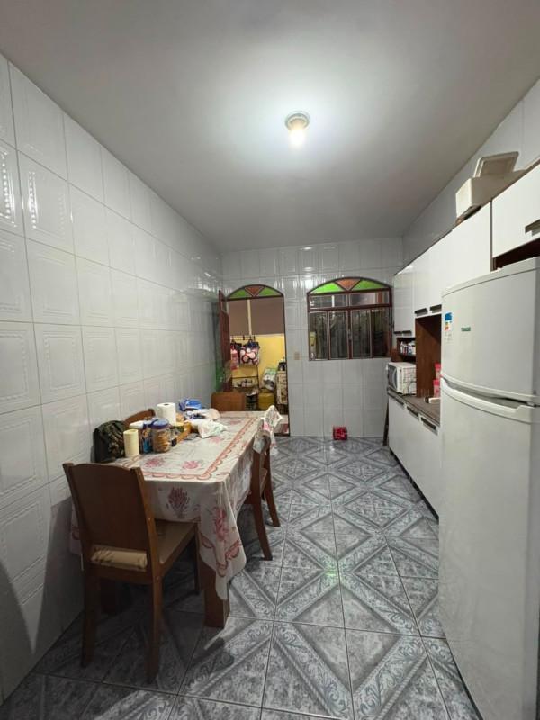 Casa, Tirol (barreiro), 3 Quartos, 3 Vagas, 1 Suíte