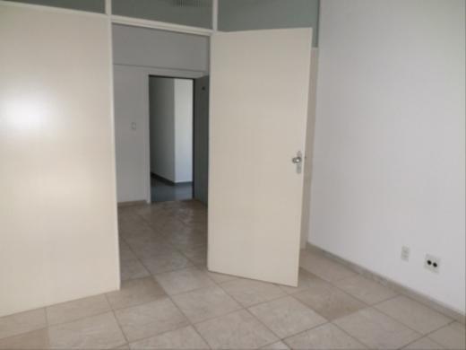 Sala, Funcionários, 1 Vaga