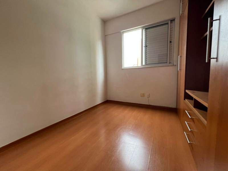 Apartamento, Estoril, 3 Quartos, 1 Vaga, 1 Suíte