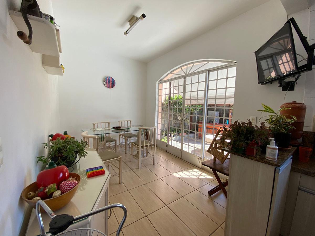 Casa, Colégio Batista, 4 Quartos, 4 Vagas, 1 Suíte