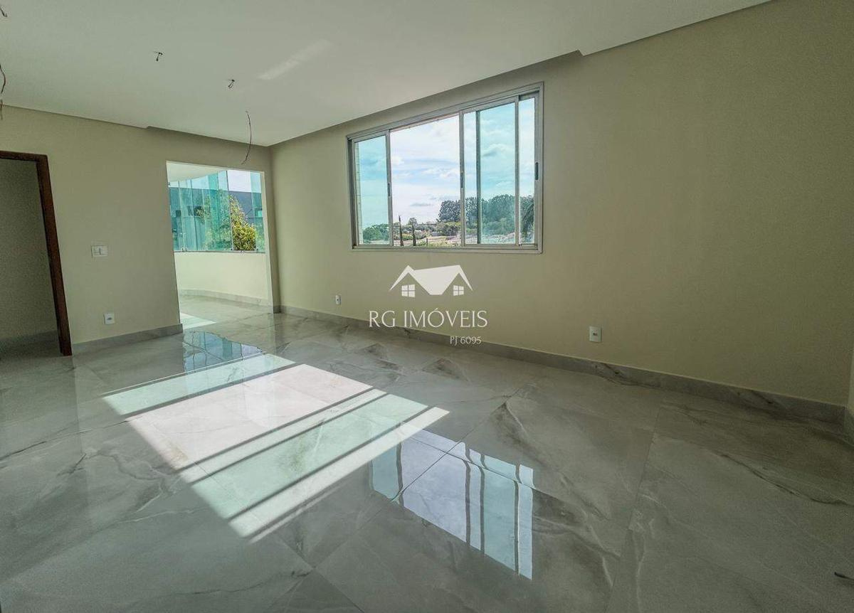 Apartamento, Barreiro, 3 Quartos, 1 Vaga, 1 Suíte