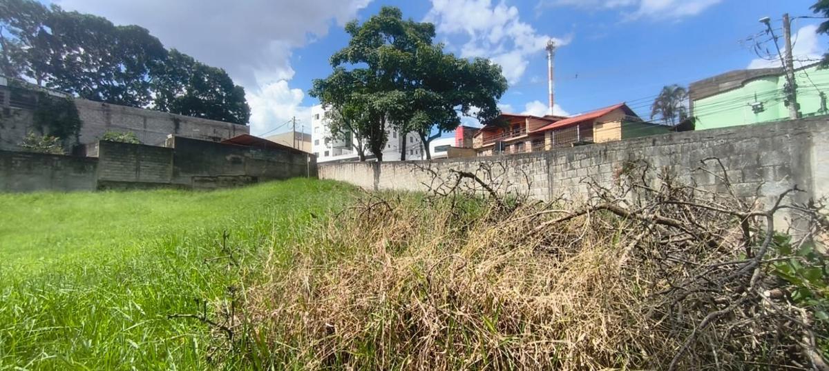 Lote, Céu Azul, 0 Quarto, 0 Vaga