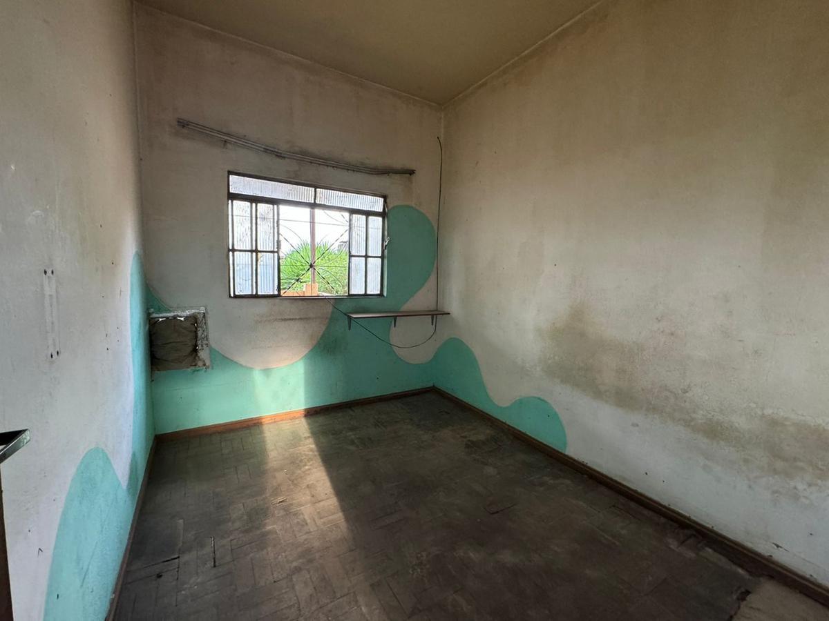 Casa, Santa Cruz, 3 Quartos, 4 Vagas, 1 Suíte