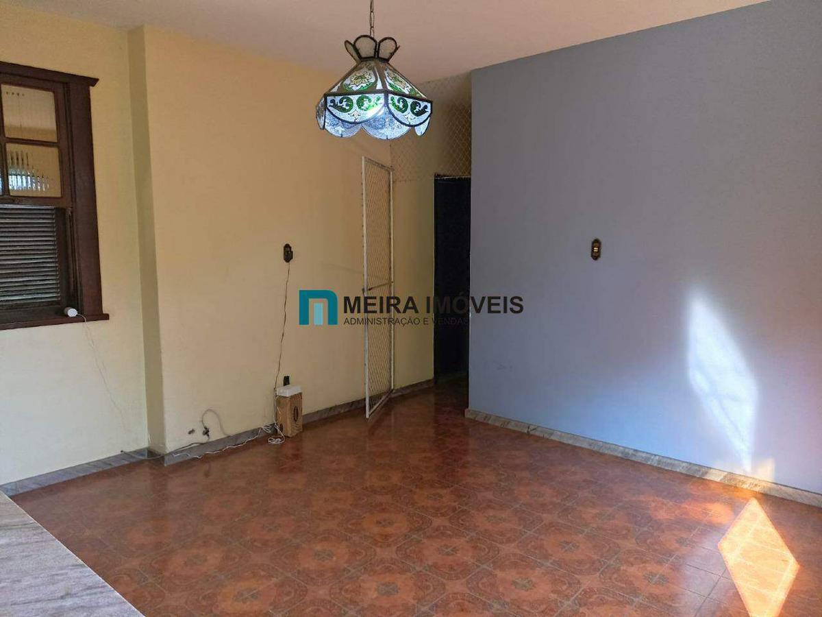 Casa, Nova Suíssa, 8 Quartos, 3 Vagas, 2 Suítes