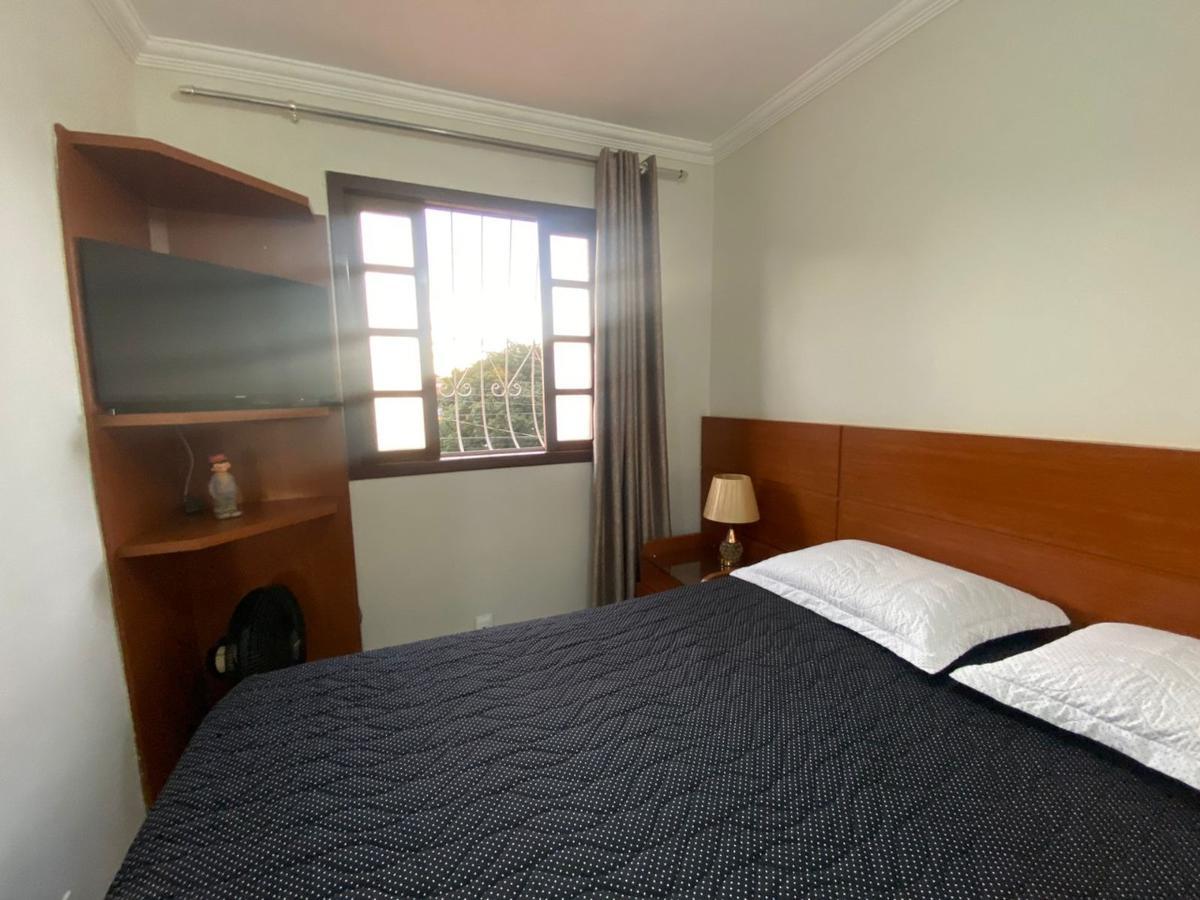 Casa, Santa Branca, 2 Quartos, 2 Vagas, 2 Suítes