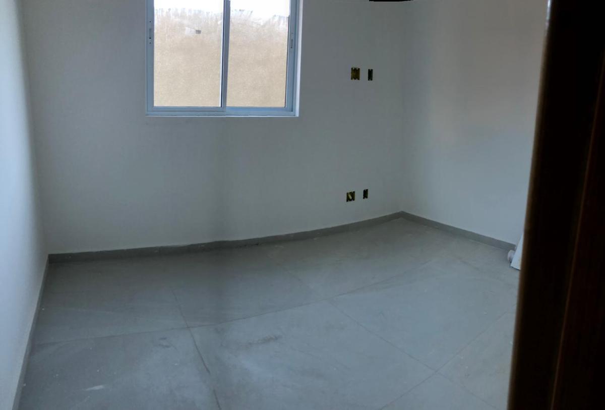 Apartamento, Santa Terezinha, 2 Quartos, 2 Vagas, 1 Suíte