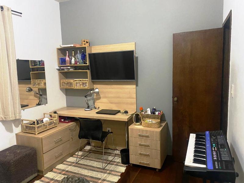 Casa, João Pinheiro, 3 Quartos, 5 Vagas, 1 Suíte