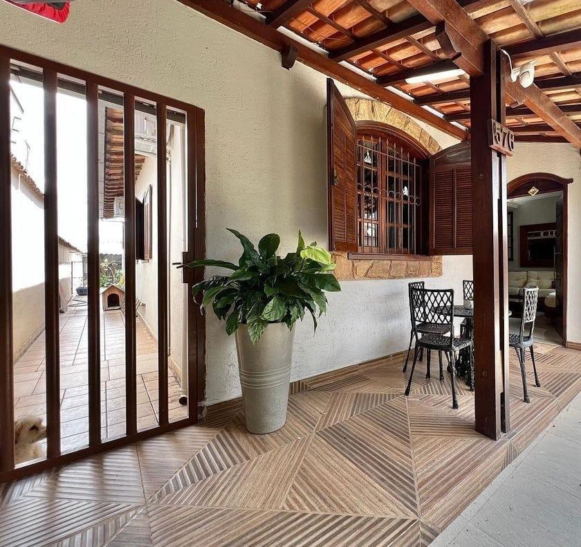 Casa, Serrano, 4 Quartos, 3 Vagas, 1 Suíte