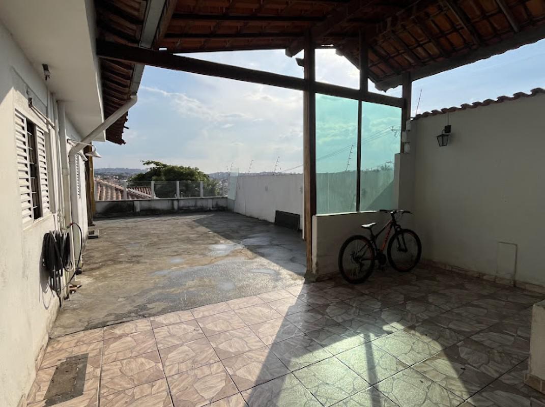 Casa, Alípio de Melo, 4 Quartos, 3 Vagas