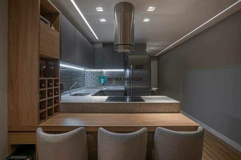 Quitinete, Savassi, 1 Quarto, 1 Vaga, 1 Suíte