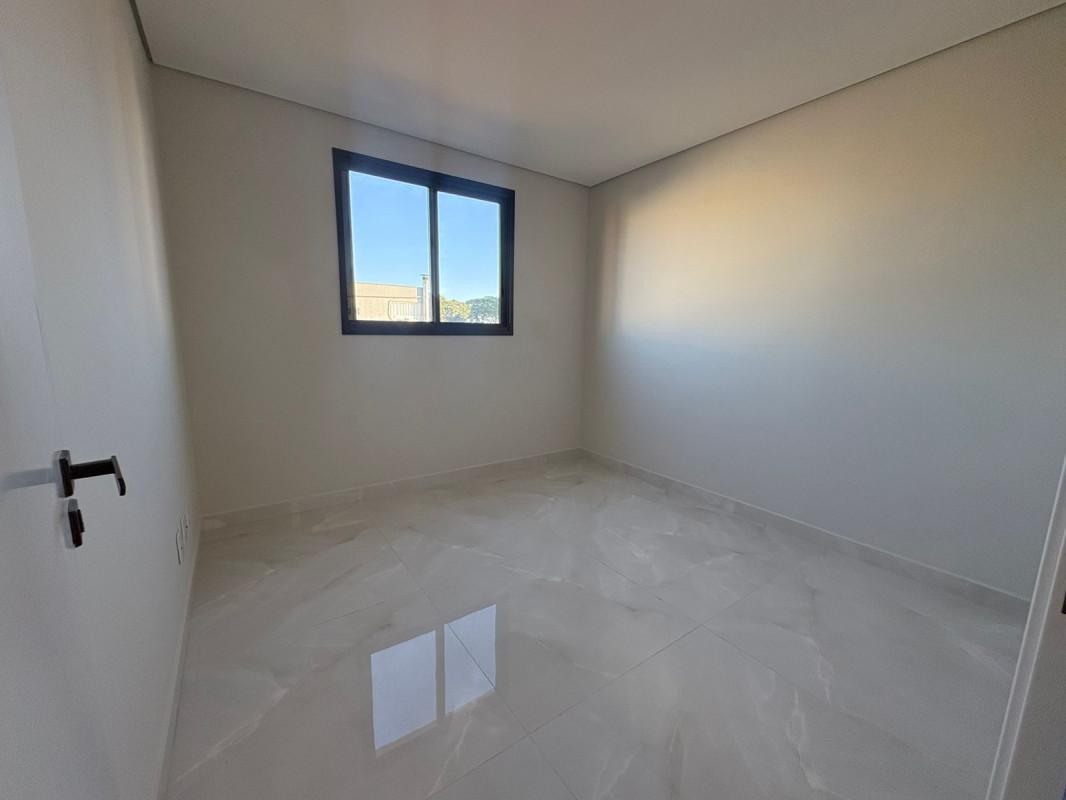 Apartamento, Santa Cruz Industrial, 4 Quartos, 3 Vagas, 1 Suíte