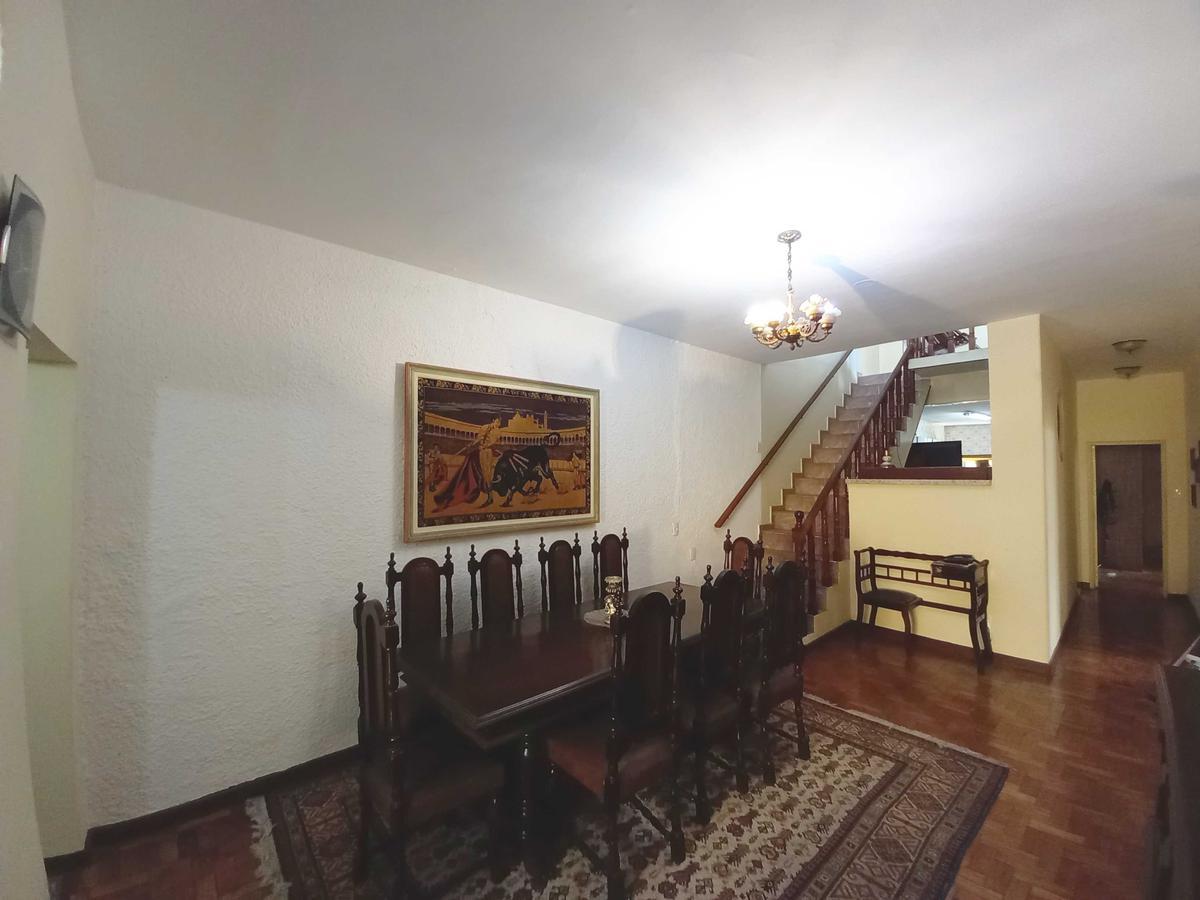 Casa, Salgado Filho, 4 Quartos, 2 Vagas, 5 Suítes