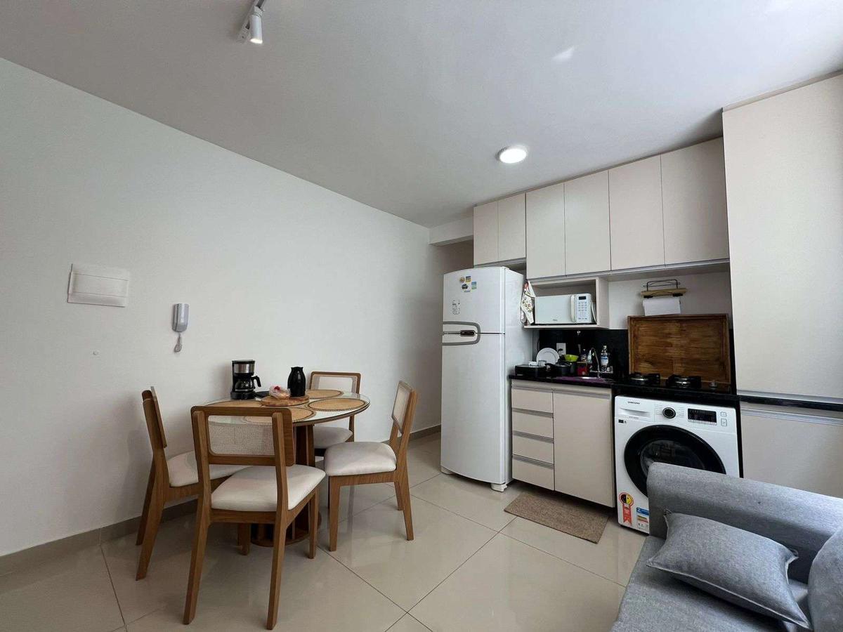 Apartamento, Sagrada Família, 2 Quartos, 1 Vaga