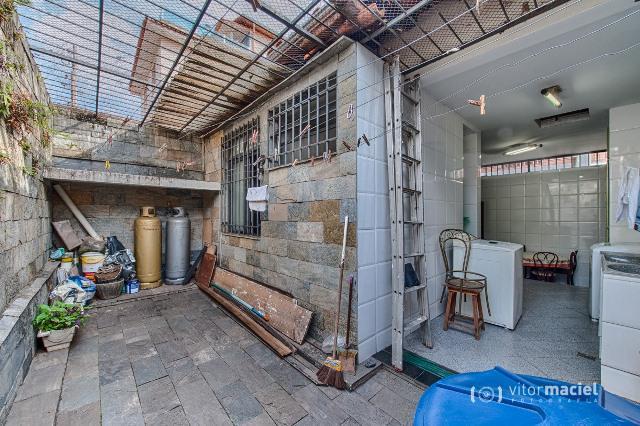 Casa, Cidade Nova, 4 Quartos, 4 Vagas, 1 Suíte